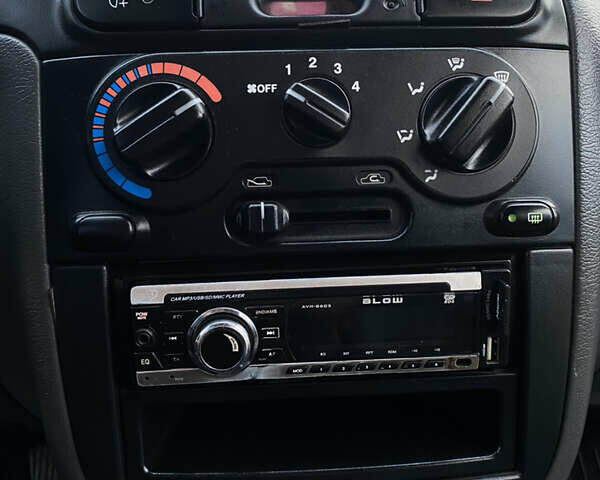 Синий Дэу Сенс, объемом двигателя 1.3 л и пробегом 203 тыс. км за 1750 $, фото 8 на Automoto.ua