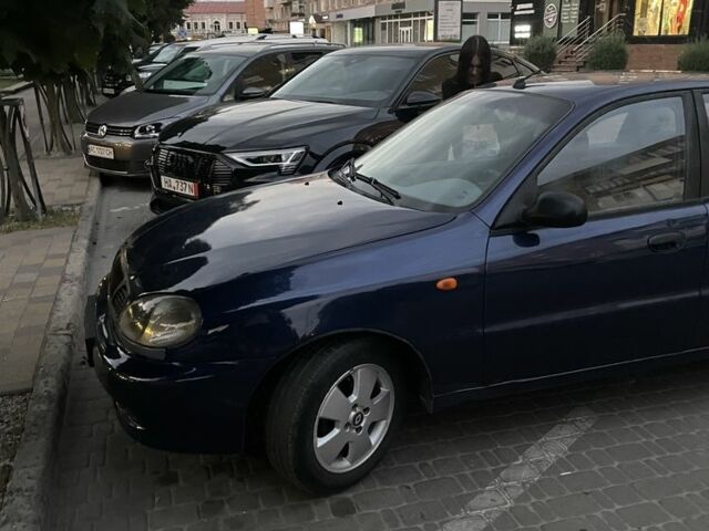 Синий Дэу Сенс, объемом двигателя 1.5 л и пробегом 240 тыс. км за 1100 $, фото 1 на Automoto.ua