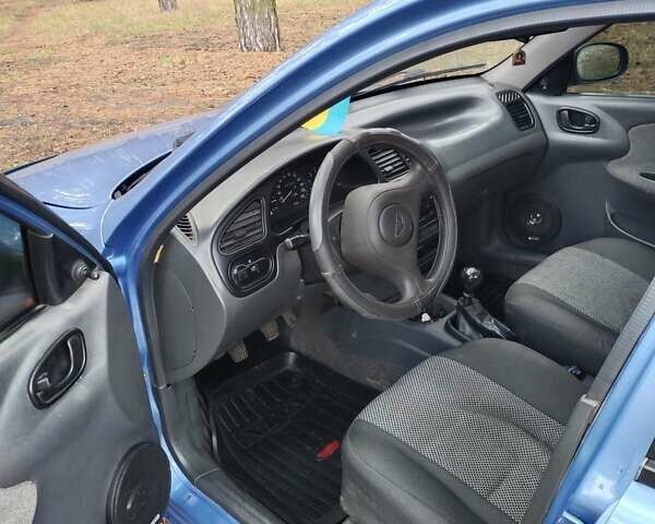 Синий Дэу Сенс, объемом двигателя 1.5 л и пробегом 159 тыс. км за 2200 $, фото 4 на Automoto.ua