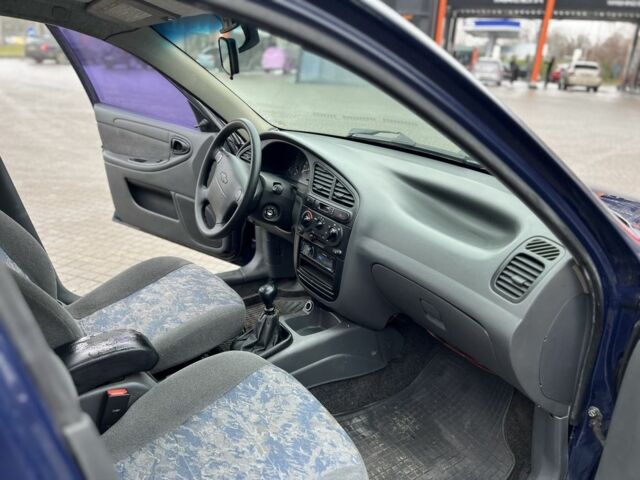 Синий Дэу Сенс, объемом двигателя 1.5 л и пробегом 160 тыс. км за 2800 $, фото 9 на Automoto.ua