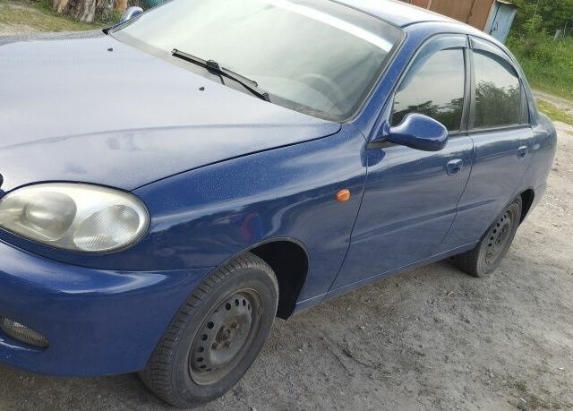 Синій Деу Сенс, об'ємом двигуна 1.4 л та пробігом 185 тис. км за 1800 $, фото 5 на Automoto.ua