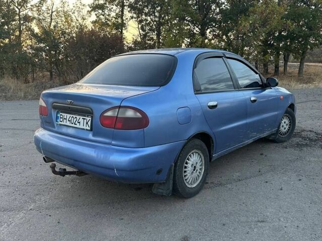 Синий Дэу Сенс, объемом двигателя 1.4 л и пробегом 250 тыс. км за 2000 $, фото 1 на Automoto.ua