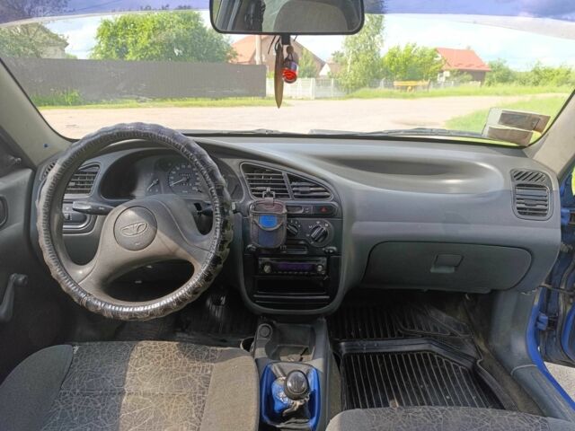 Синий Дэу Сенс, объемом двигателя 1.5 л и пробегом 380 тыс. км за 1400 $, фото 3 на Automoto.ua
