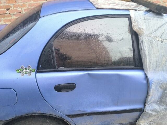 Синий Дэу Сенс, объемом двигателя 1.5 л и пробегом 230 тыс. км за 591 $, фото 4 на Automoto.ua