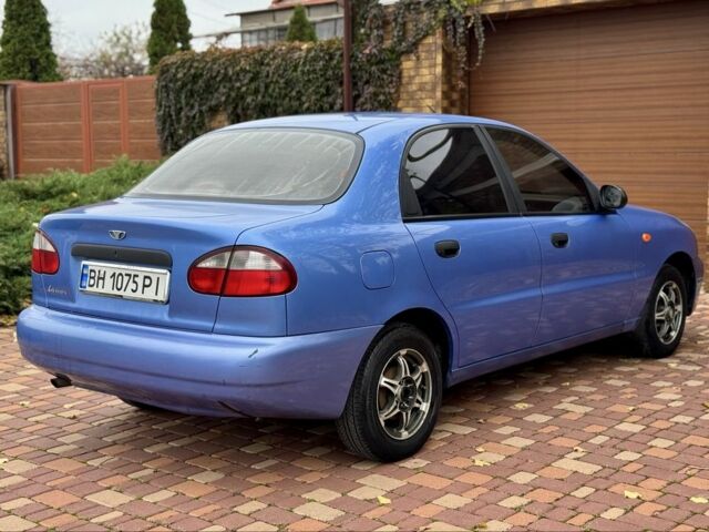 Синий Дэу Сенс, объемом двигателя 1.5 л и пробегом 200 тыс. км за 1800 $, фото 1 на Automoto.ua