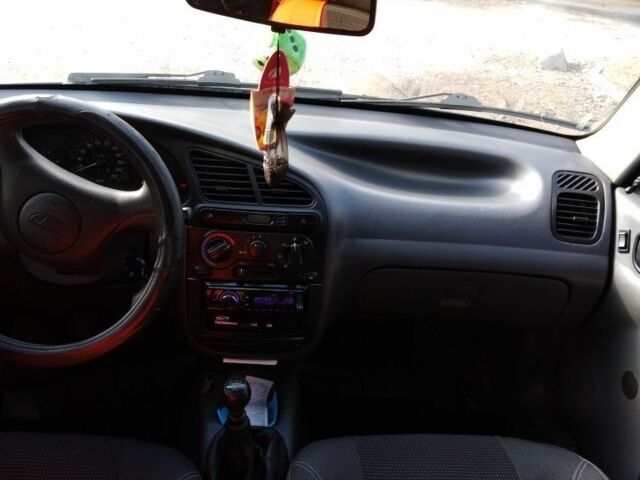 Синий Дэу Сенс, объемом двигателя 1 л и пробегом 190 тыс. км за 1200 $, фото 4 на Automoto.ua