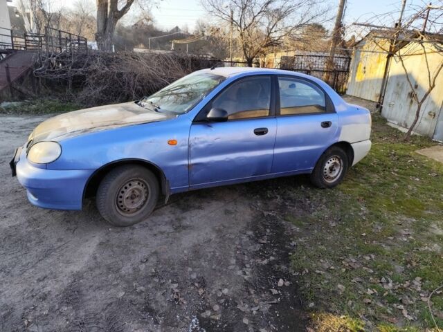 Синий Дэу Сенс, объемом двигателя 1.4 л и пробегом 224 тыс. км за 834 $, фото 2 на Automoto.ua