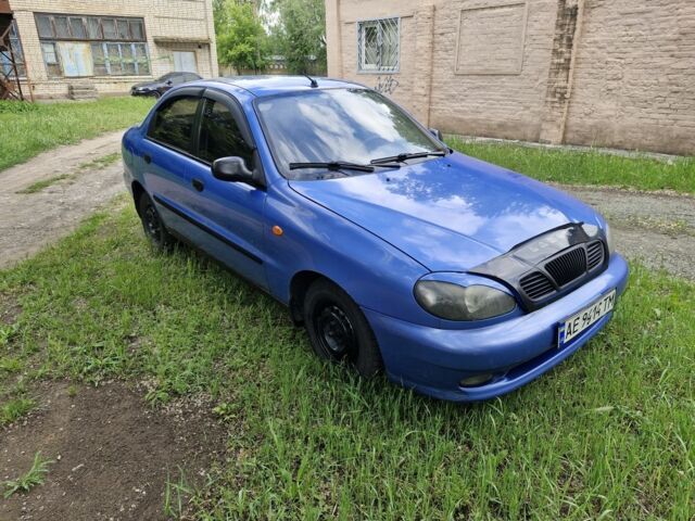 Синий Дэу Сенс, объемом двигателя 1.5 л и пробегом 280 тыс. км за 1600 $, фото 1 на Automoto.ua