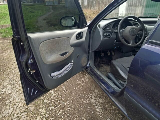 Синій Деу Сенс, об'ємом двигуна 1.5 л та пробігом 147 тис. км за 3077 $, фото 5 на Automoto.ua