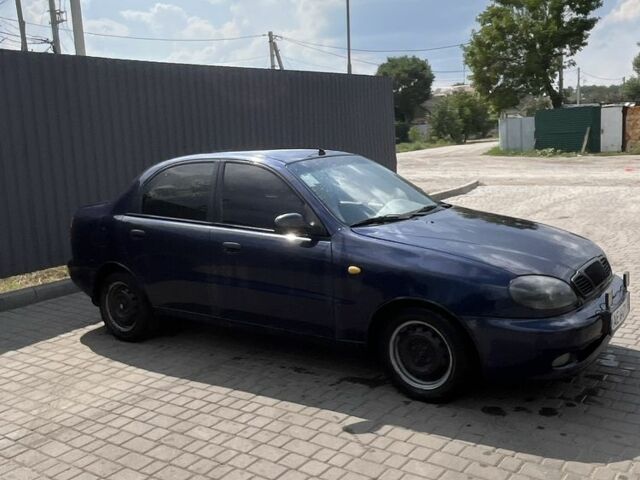 Синий Дэу Сенс, объемом двигателя 1.5 л и пробегом 395 тыс. км за 1300 $, фото 3 на Automoto.ua