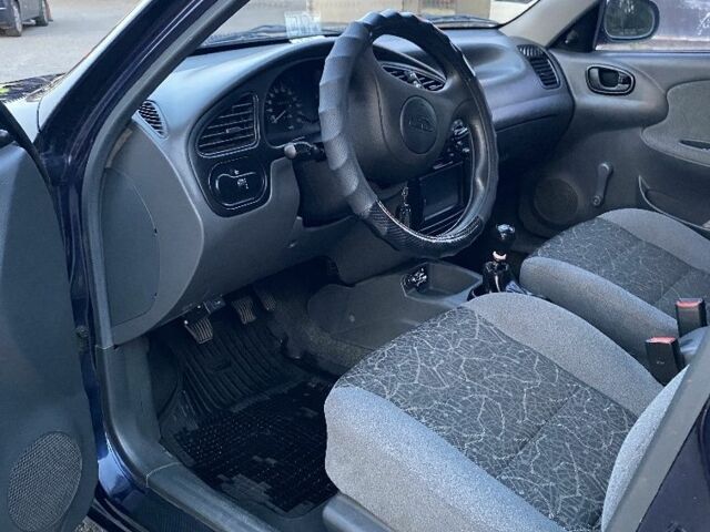 Синий Дэу Сенс, объемом двигателя 1.5 л и пробегом 172 тыс. км за 2999 $, фото 3 на Automoto.ua