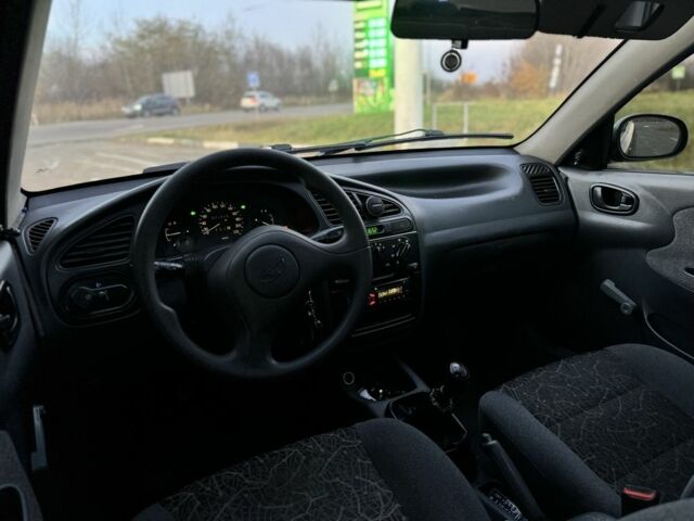 Синий Дэу Сенс, объемом двигателя 1.5 л и пробегом 167 тыс. км за 1550 $, фото 17 на Automoto.ua