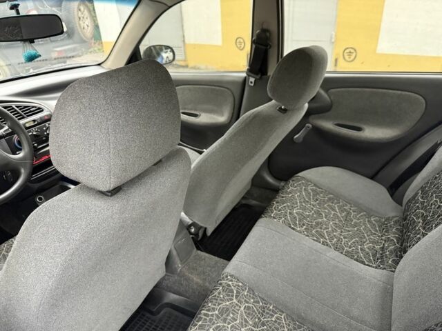 Синий Дэу Сенс, объемом двигателя 1.4 л и пробегом 185 тыс. км за 1799 $, фото 8 на Automoto.ua