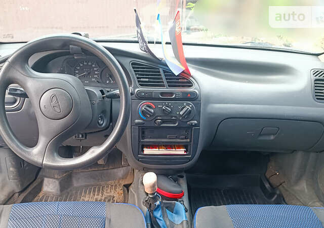 Синій Деу Сенс, об'ємом двигуна 1.3 л та пробігом 190 тис. км за 1100 $, фото 6 на Automoto.ua