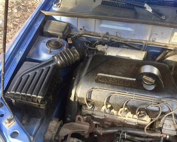 Синий Дэу Сенс, объемом двигателя 0 л и пробегом 180 тыс. км за 2500 $, фото 5 на Automoto.ua