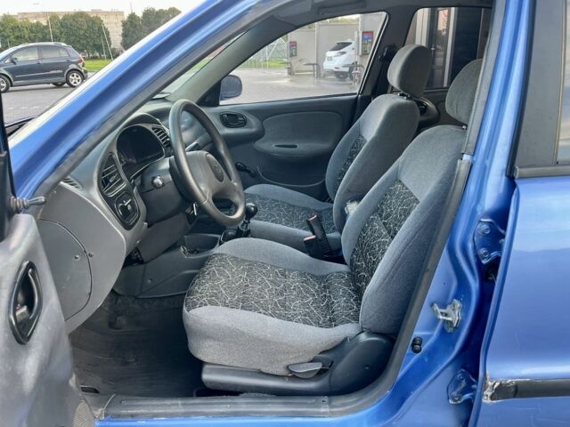 Синий Дэу Сенс, объемом двигателя 1.5 л и пробегом 121 тыс. км за 2300 $, фото 4 на Automoto.ua