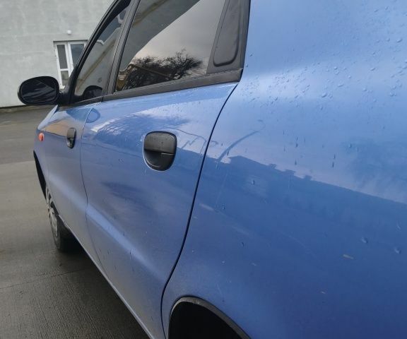 Синий Дэу Сенс, объемом двигателя 1.3 л и пробегом 180 тыс. км за 1900 $, фото 6 на Automoto.ua