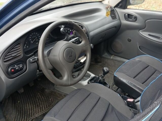 Синий Дэу Сенс, объемом двигателя 1.5 л и пробегом 69 тыс. км за 2975 $, фото 3 на Automoto.ua