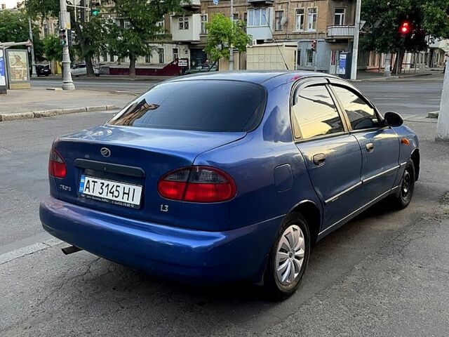 Синий Дэу Сенс, объемом двигателя 1.3 л и пробегом 202 тыс. км за 1600 $, фото 1 на Automoto.ua