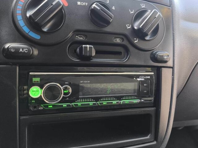 Синий Дэу Сенс, объемом двигателя 1.6 л и пробегом 181 тыс. км за 2100 $, фото 13 на Automoto.ua