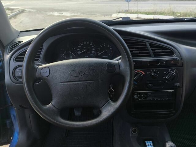 Синий Дэу Сенс, объемом двигателя 1.6 л и пробегом 181 тыс. км за 2100 $, фото 11 на Automoto.ua