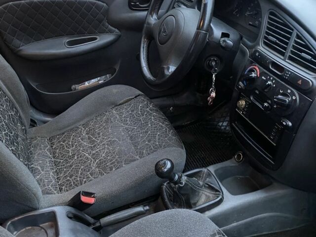 Синій Деу Сенс, об'ємом двигуна 1.5 л та пробігом 200 тис. км за 1350 $, фото 4 на Automoto.ua