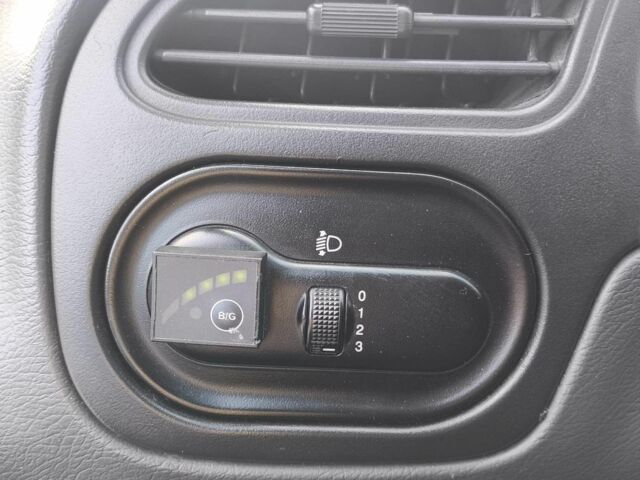 Синий Дэу Сенс, объемом двигателя 1.6 л и пробегом 181 тыс. км за 2100 $, фото 14 на Automoto.ua