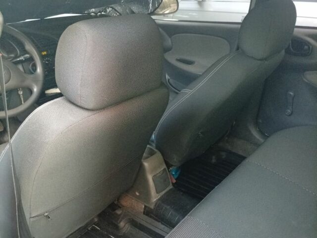 Дэу Сенс 2008 в Кривом Роге на Automoto.ua Синий Дэу Сенс, объемом двигателя 1.4 л и пробегом 123 тыс. км за 3000 $, фото 4 на Automoto.ua