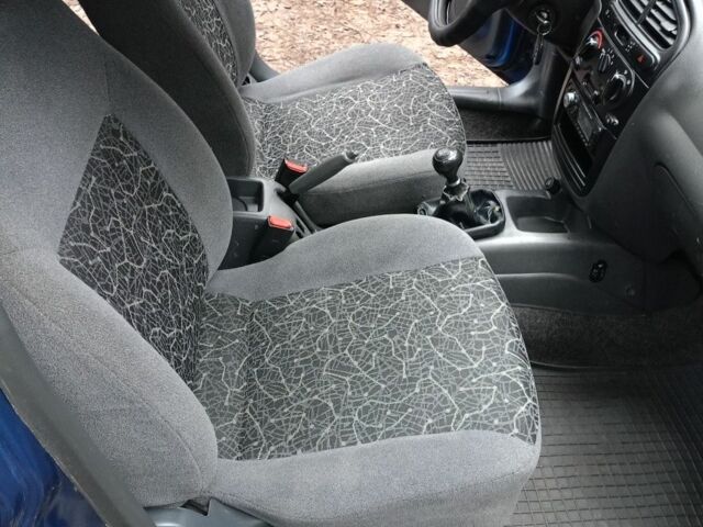 Синий Дэу Сенс, объемом двигателя 1.5 л и пробегом 263 тыс. км за 1500 $, фото 5 на Automoto.ua