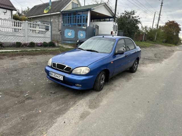 Синий Дэу Сенс, объемом двигателя 1.5 л и пробегом 180 тыс. км за 1550 $, фото 1 на Automoto.ua