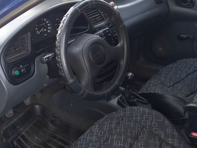 Синий Дэу Сенс, объемом двигателя 1.4 л и пробегом 1 тыс. км за 2600 $, фото 4 на Automoto.ua