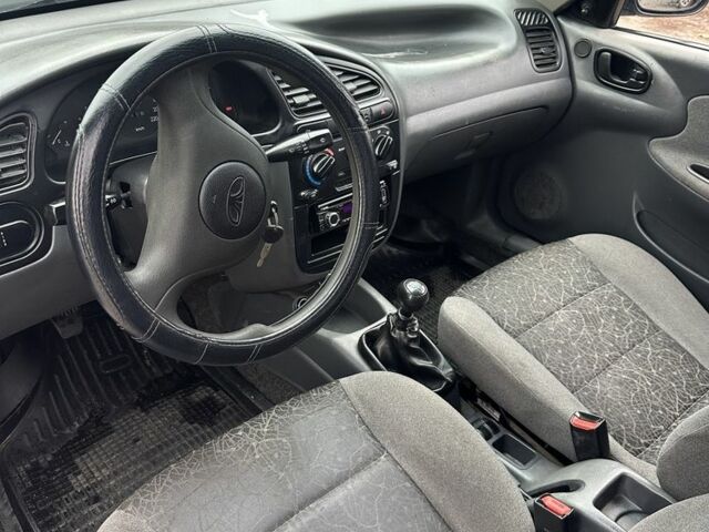 Синий Дэу Сенс, объемом двигателя 1.5 л и пробегом 180 тыс. км за 1550 $, фото 4 на Automoto.ua