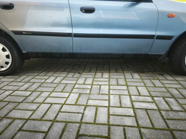 Синий Дэу Сенс, объемом двигателя 1.4 л и пробегом 162 тыс. км за 1999 $, фото 2 на Automoto.ua