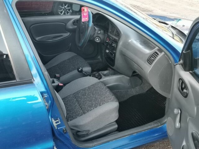 Синий Дэу Сенс, объемом двигателя 1.4 л и пробегом 212 тыс. км за 2200 $, фото 8 на Automoto.ua