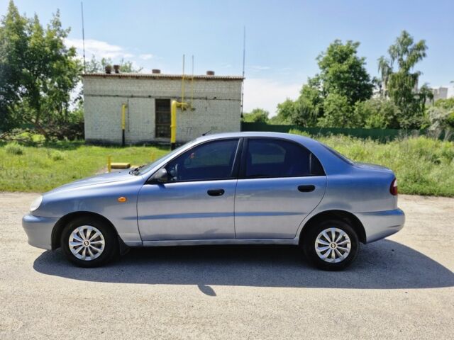 Синий Дэу Сенс, объемом двигателя 1.5 л и пробегом 177 тыс. км за 2700 $, фото 3 на Automoto.ua