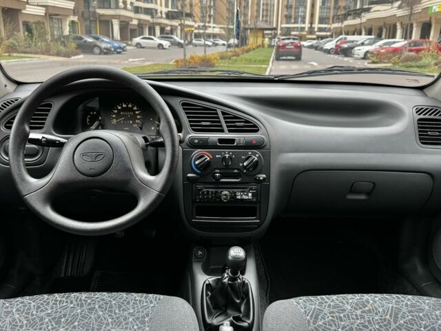 Синий Дэу Сенс, объемом двигателя 1.5 л и пробегом 59 тыс. км за 3800 $, фото 5 на Automoto.ua