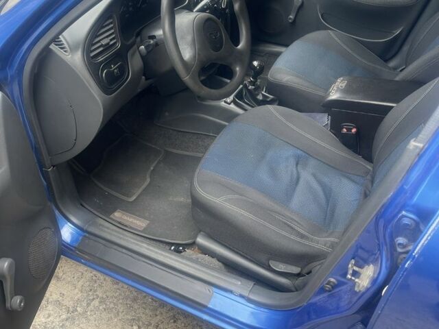 Синий Дэу Сенс, объемом двигателя 1.5 л и пробегом 211 тыс. км за 2700 $, фото 9 на Automoto.ua