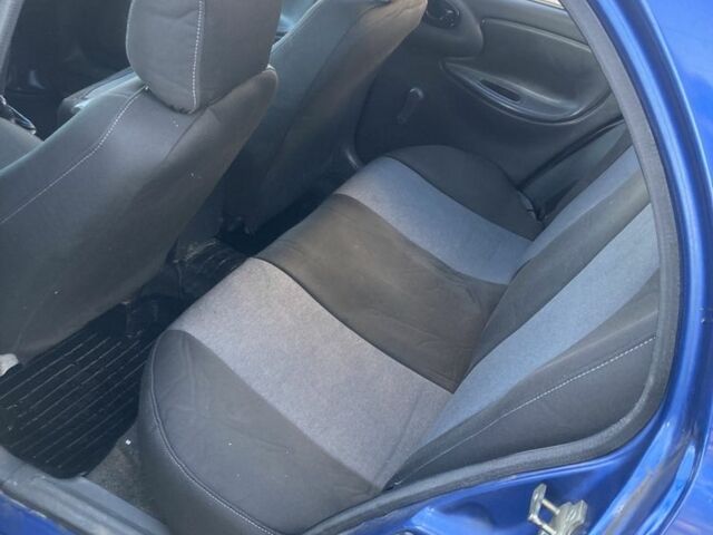 Деу Сенс 2010 у Умани на Automoto.ua Синій Деу Сенс, об'ємом двигуна 1.5 л та пробігом 220 тис. км за 1900 $, фото 6 на Automoto.ua