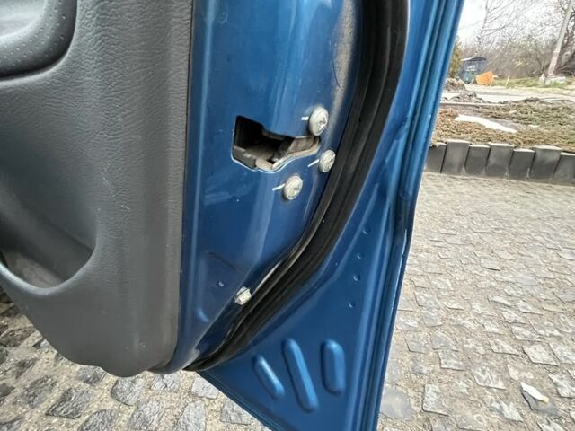 Синий Дэу Сенс, объемом двигателя 1.3 л и пробегом 170 тыс. км за 1250 $, фото 22 на Automoto.ua