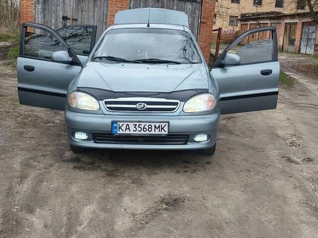 Синій Деу Сенс, об'ємом двигуна 1.3 л та пробігом 272 тис. км за 2050 $, фото 4 на Automoto.ua
