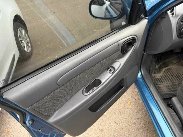 Синій Деу Сенс, об'ємом двигуна 1.4 л та пробігом 83 тис. км за 4300 $, фото 6 на Automoto.ua