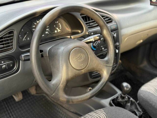 Синий Дэу Сенс, объемом двигателя 1.3 л и пробегом 151 тыс. км за 2799 $, фото 7 на Automoto.ua