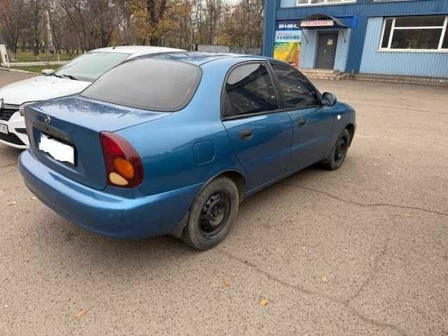 Синий Дэу Сенс, объемом двигателя 1.4 л и пробегом 83 тыс. км за 3700 $, фото 2 на Automoto.ua
