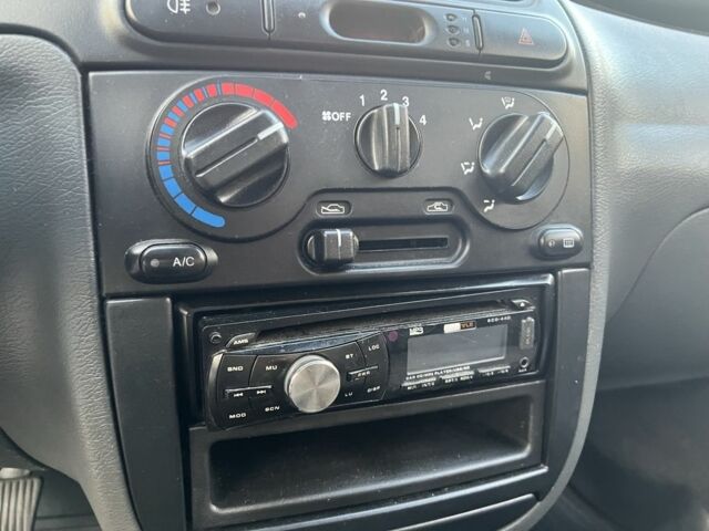 Синий Дэу Сенс, объемом двигателя 1.5 л и пробегом 100 тыс. км за 3200 $, фото 7 на Automoto.ua