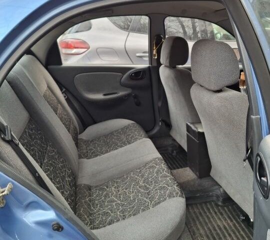 Синий Дэу Сенс, объемом двигателя 1.3 л и пробегом 230 тыс. км за 3000 $, фото 3 на Automoto.ua