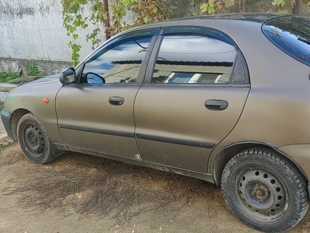 Зелений Деу Сенс, об'ємом двигуна 1.6 л та пробігом 301 тис. км за 1500 $, фото 3 на Automoto.ua