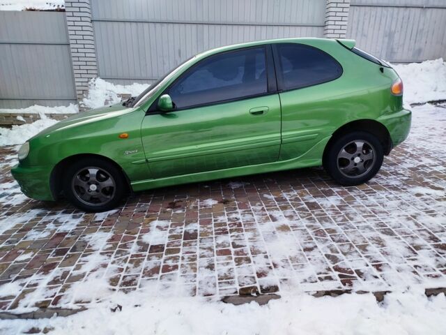 Зелений Деу Сенс, об'ємом двигуна 1.6 л та пробігом 143 тис. км за 2950 $, фото 2 на Automoto.ua