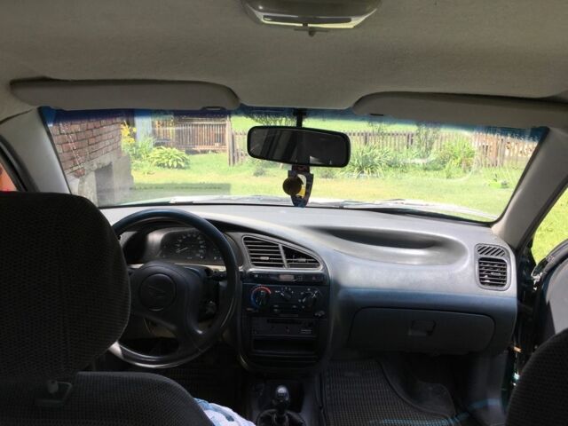 Зеленый Дэу Сенс, объемом двигателя 1.3 л и пробегом 147 тыс. км за 2100 $, фото 5 на Automoto.ua