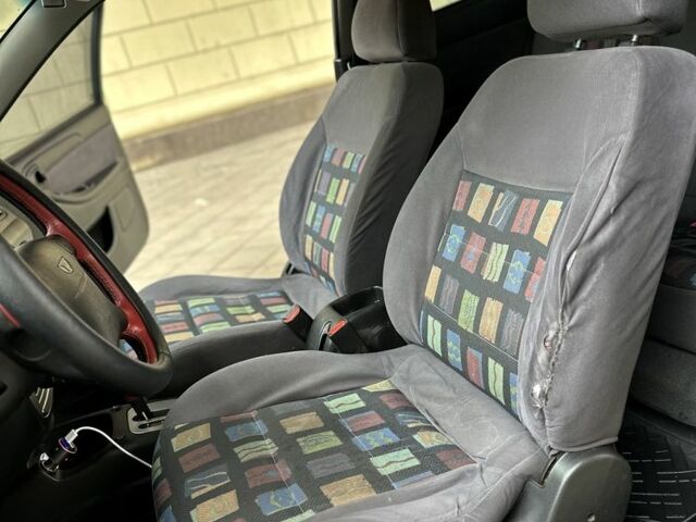 Зелений Деу Сенс, об'ємом двигуна 1.6 л та пробігом 175 тис. км за 1500 $, фото 6 на Automoto.ua