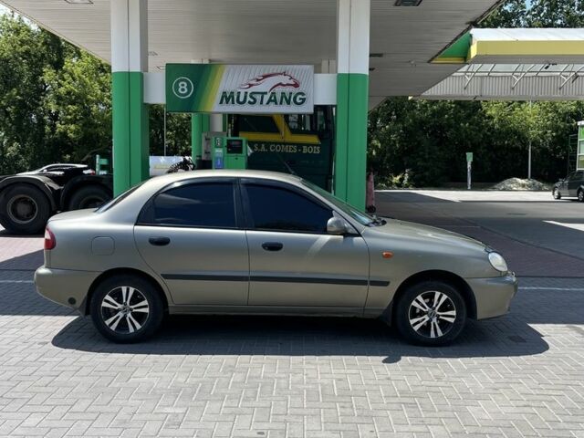 Зелений Деу Сенс, об'ємом двигуна 1.5 л та пробігом 317 тис. км за 3500 $, фото 4 на Automoto.ua